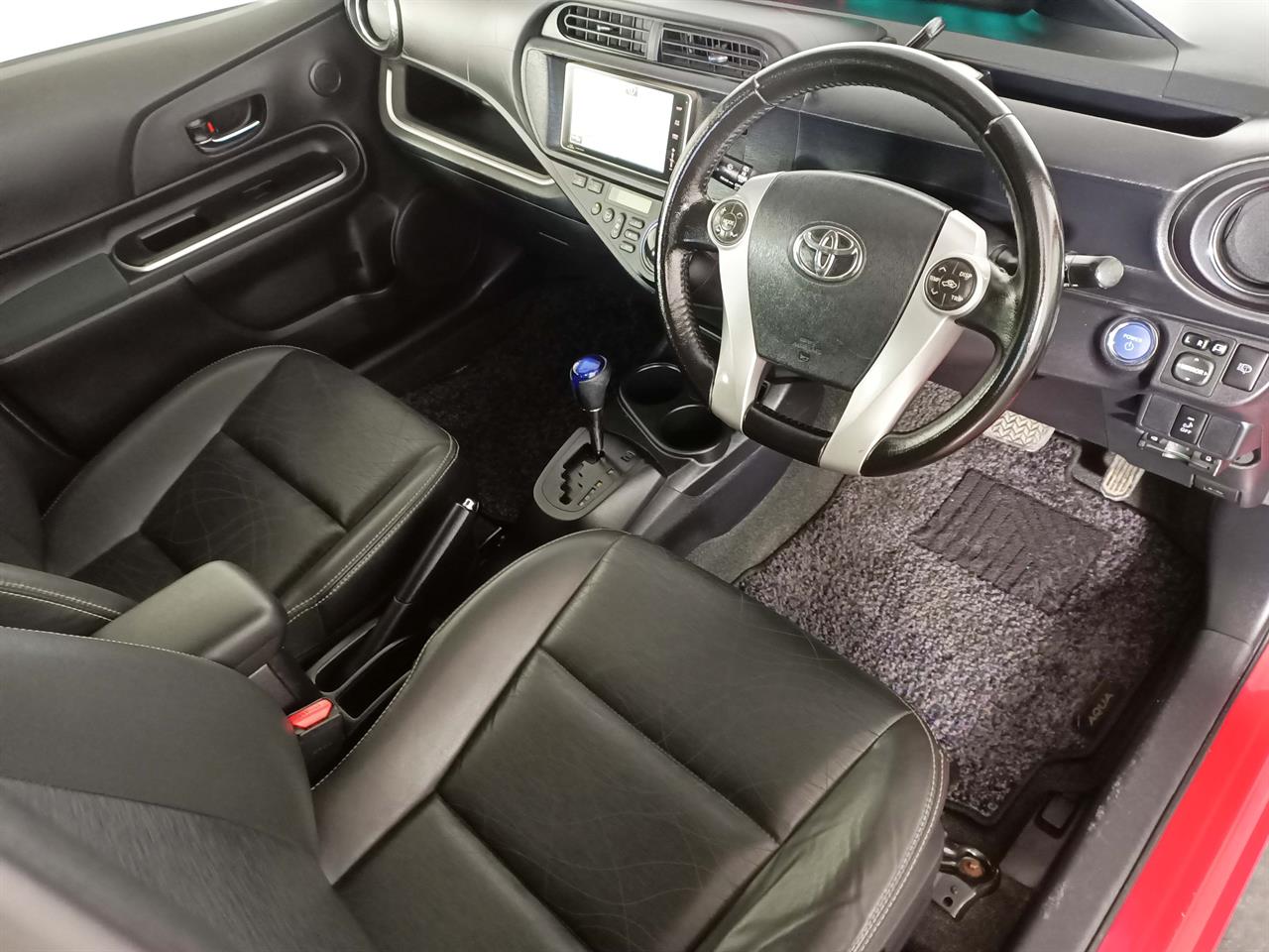 2013 Toyota Aqua G Black Soft leather