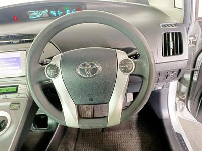 2013 Toyota Prius Hybrid