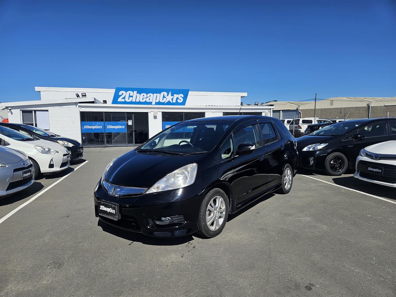 2012 Honda Fit Jazz Shuttle Hybrid