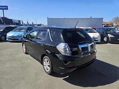 2012 Honda Fit Jazz Shuttle Hybrid