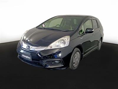 2013 Honda Fit Jazz Shuttle Hybrid