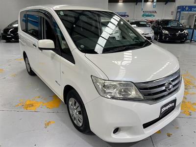 2013 Nissan Serena Hybrid