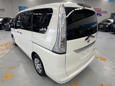 2013 Nissan Serena Hybrid