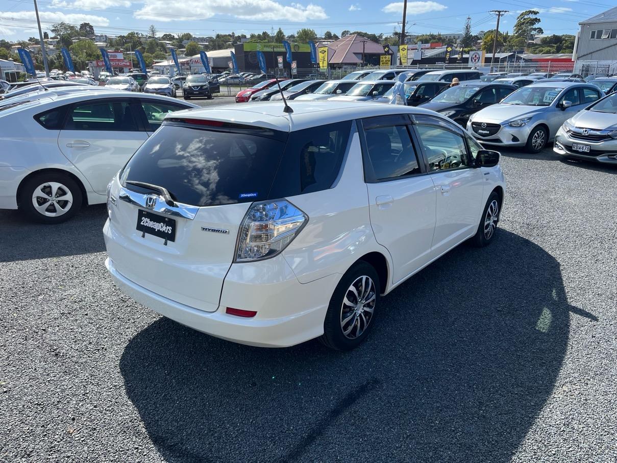 2014 Honda Fit Shuttle Hybrid