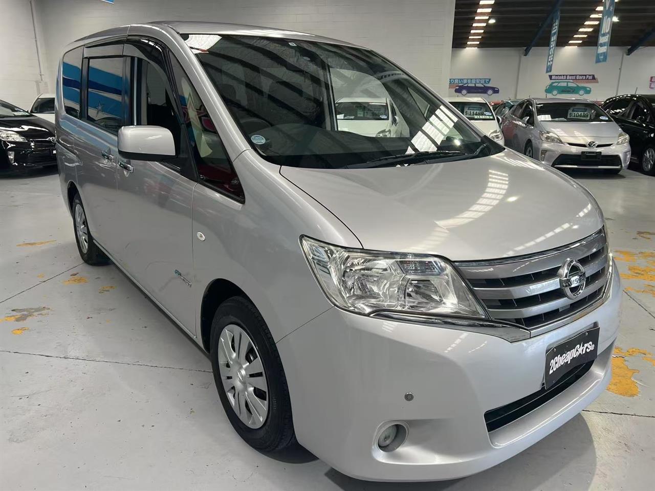 2013 Nissan Serena Hybrid