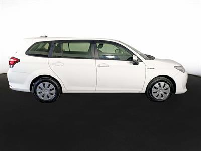 2015 Toyota Corolla Fielder Hybrid New Shape