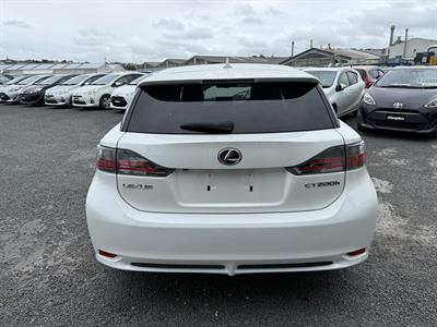 2012 Lexus CT200h Hybrid