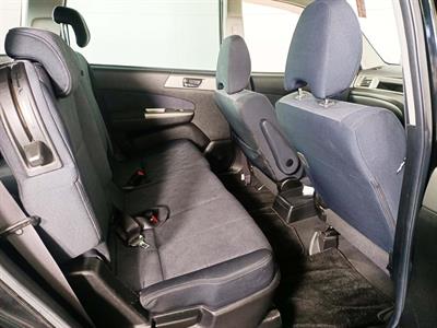 2011 Subaru Exiga 7 Seats