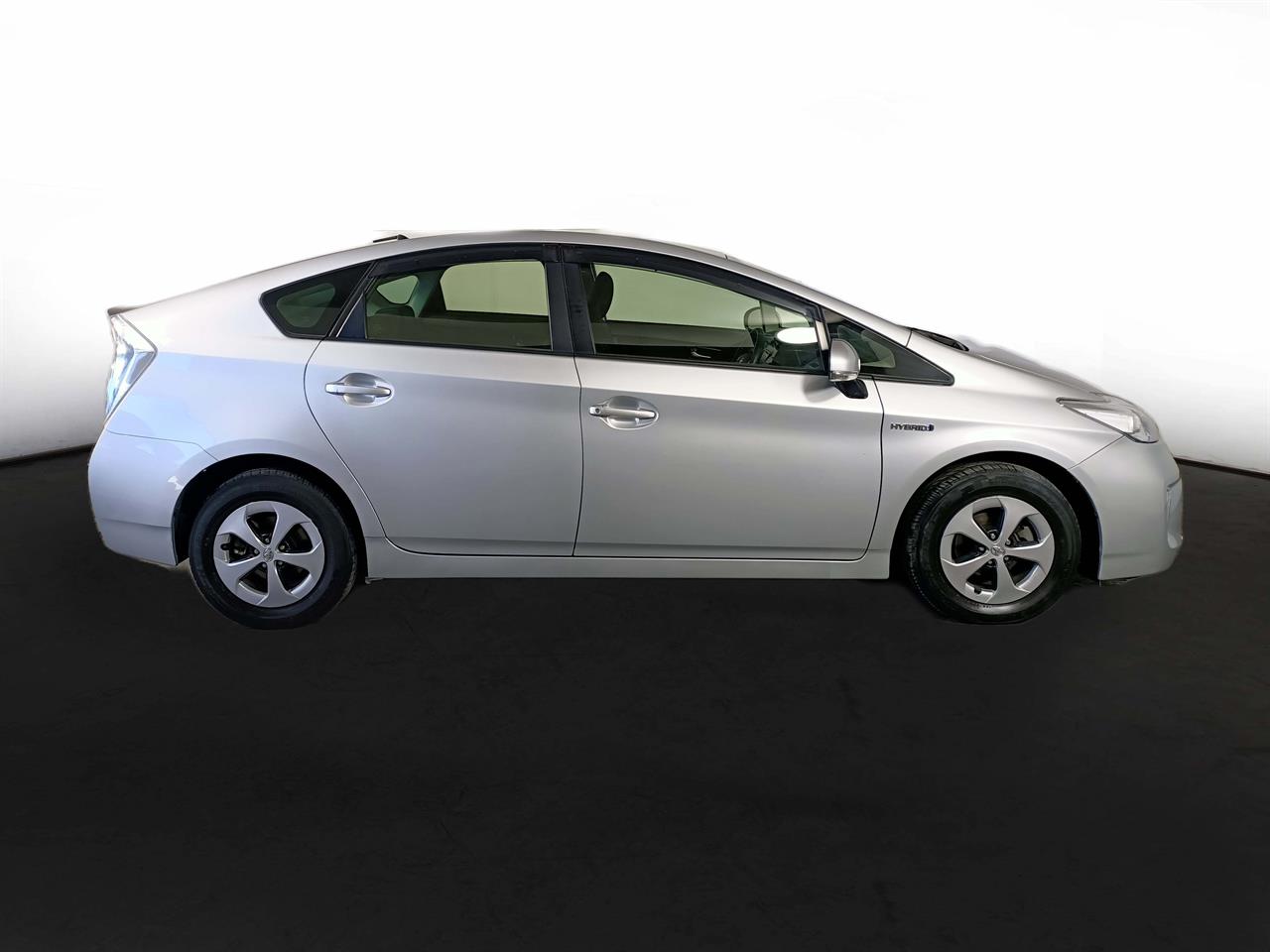 2013 Toyota Prius Hybrid