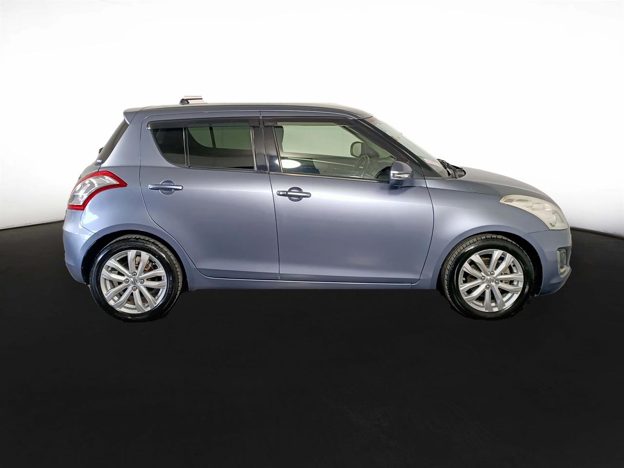 2013 Suzuki Swift XS-DJE