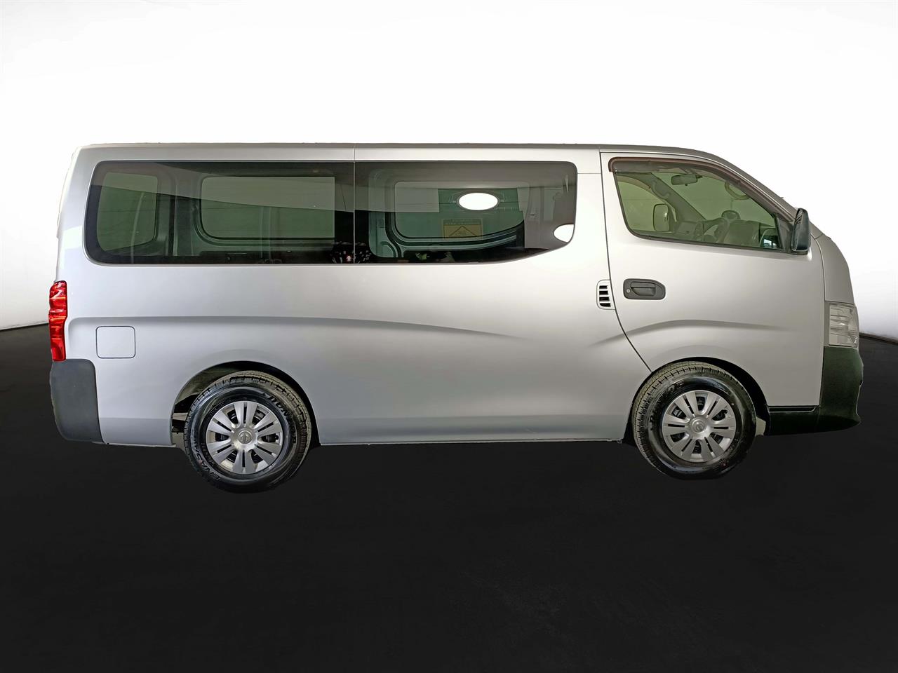 2019 Nissan Caravan 