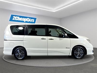 2014 Nissan Serena Hybrid Highway Star