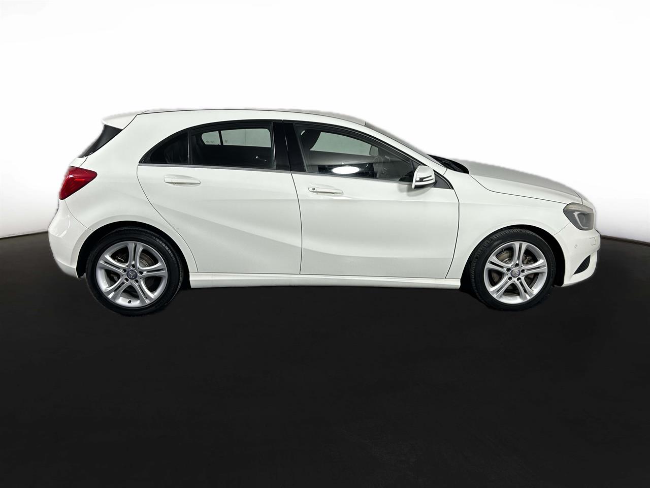 2013 Mercedes-Benz A180 