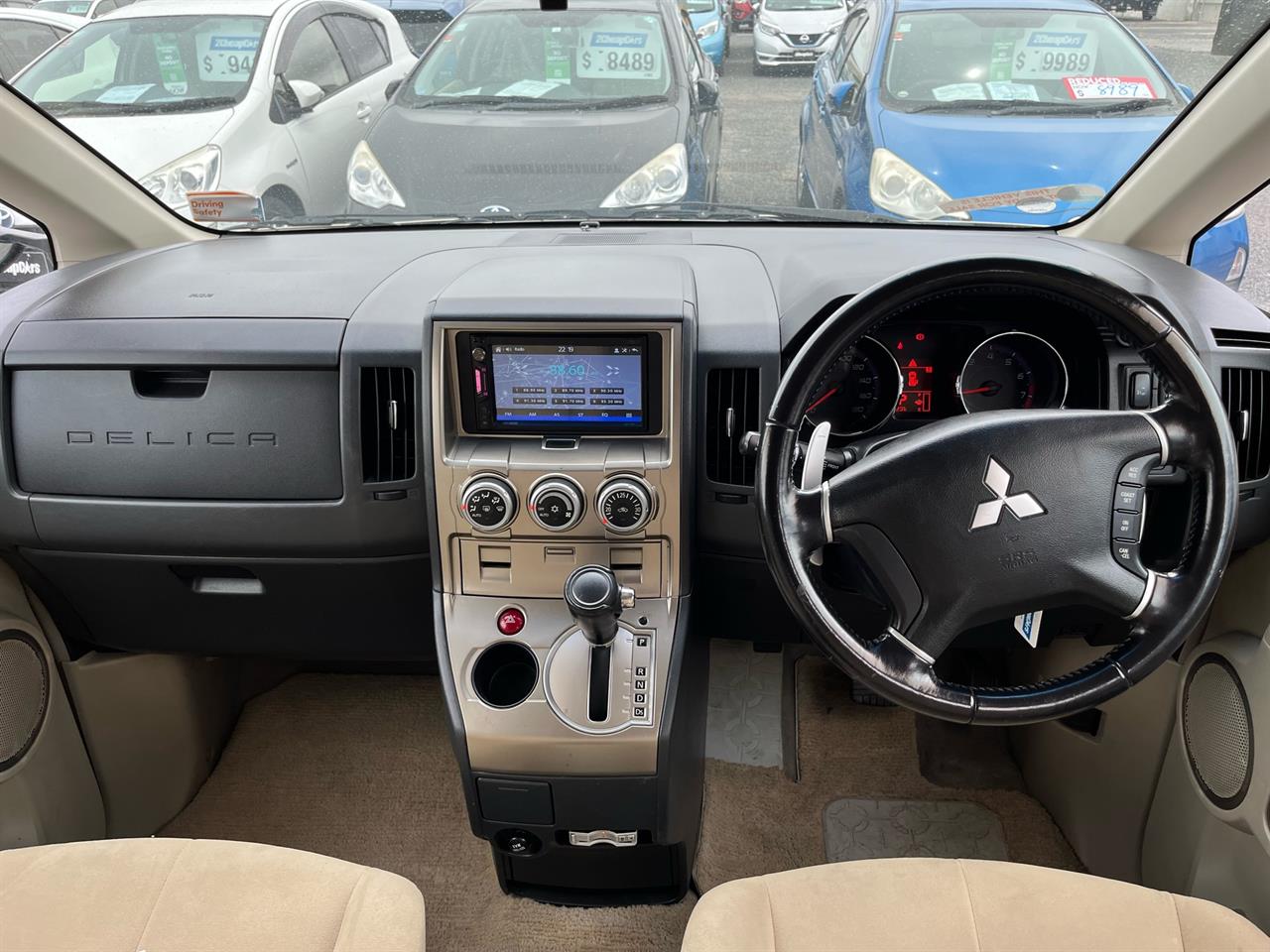 2007 Mitsubishi Delica 