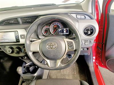 2015 Toyota Vitz 