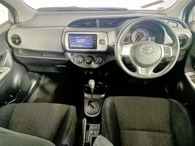 2015 Toyota Vitz 