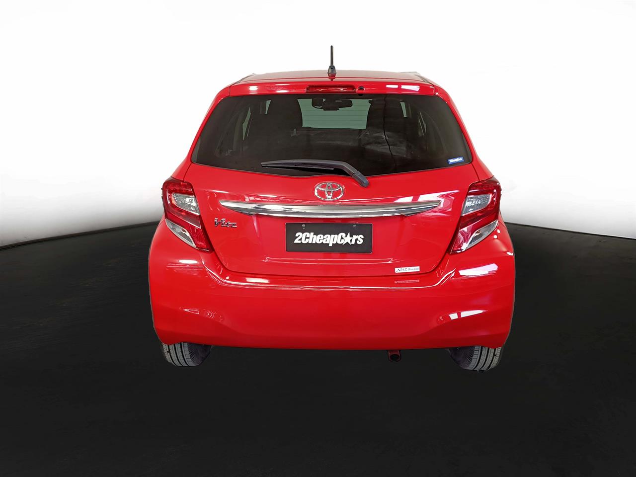 2015 Toyota Vitz 