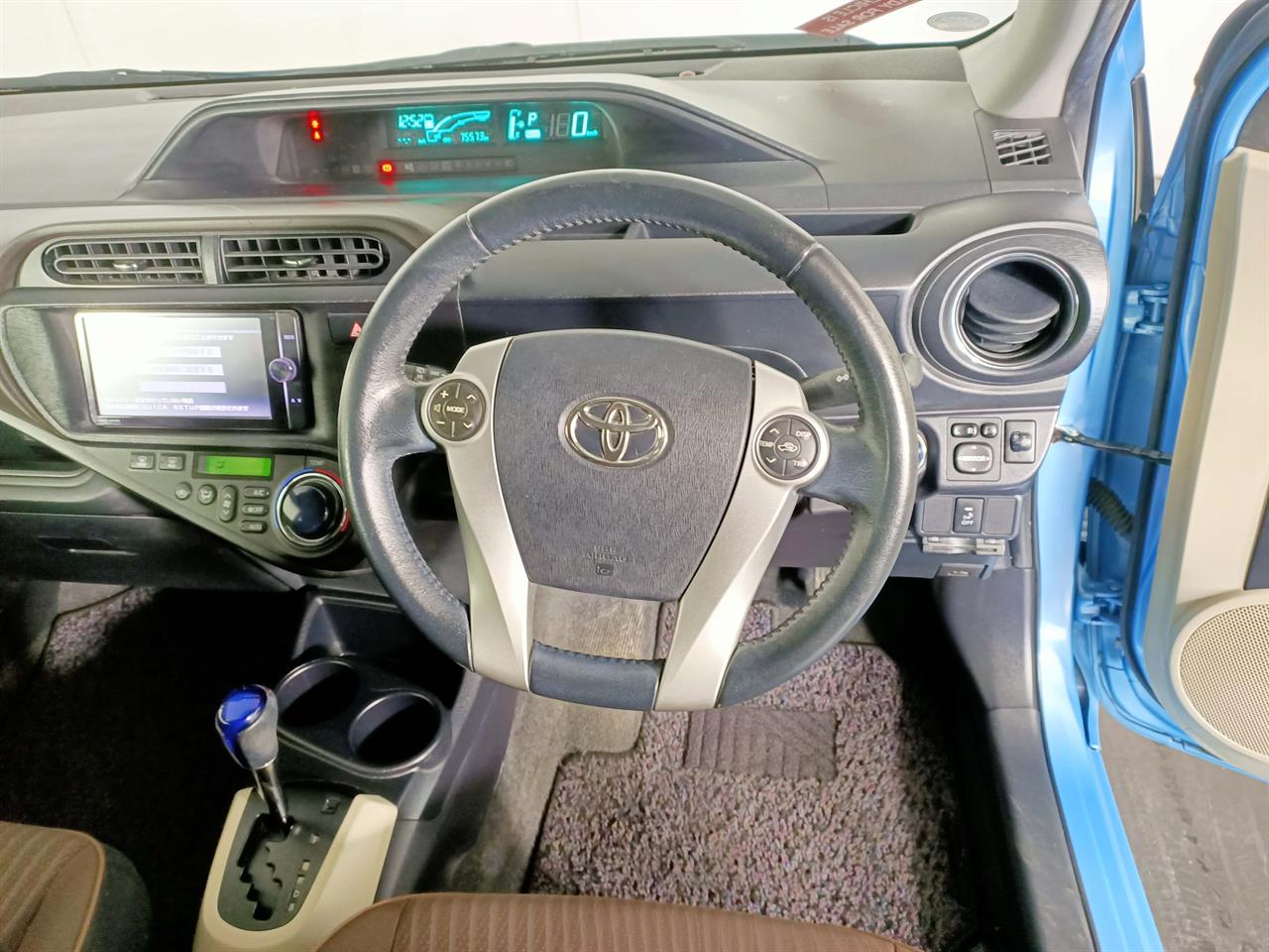 2013 Toyota Aqua Hybrid