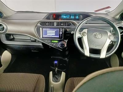 2013 Toyota Aqua Hybrid