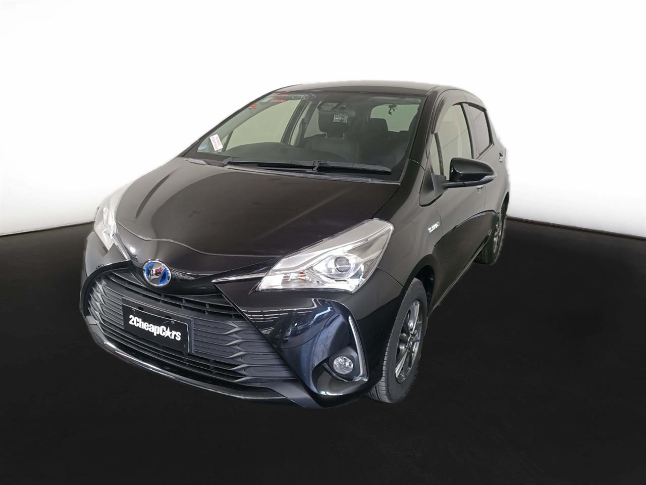 2018 Toyota Vitz Hybrid