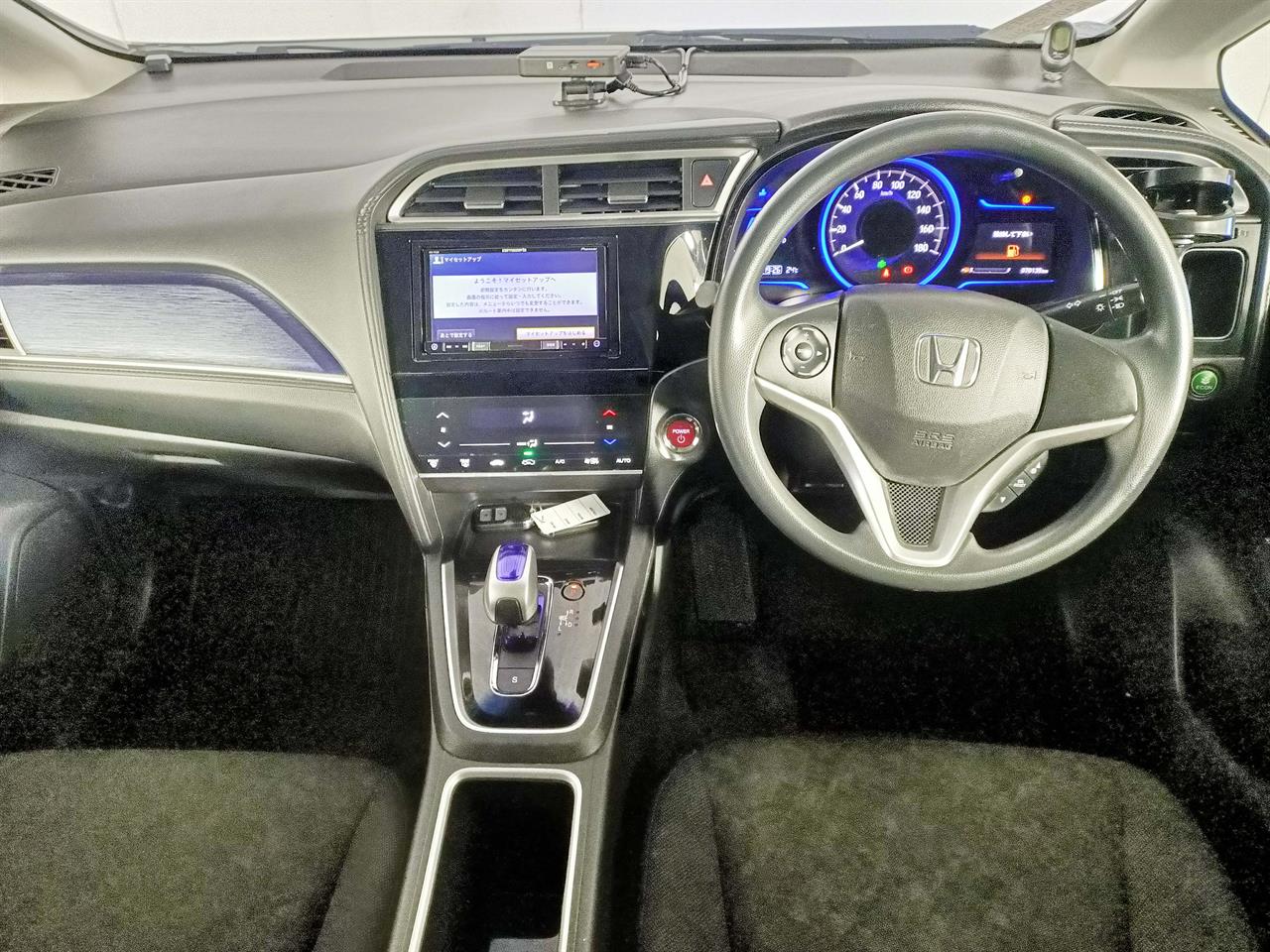 2017 Honda Fit Shuttle Hybrid Facelift