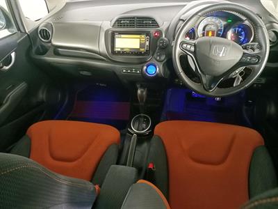 2012 Honda Fit Jazz Hybrid RS