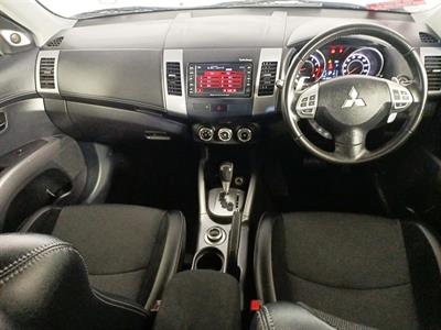 2012 Mitsubishi Outlander 7 Seats