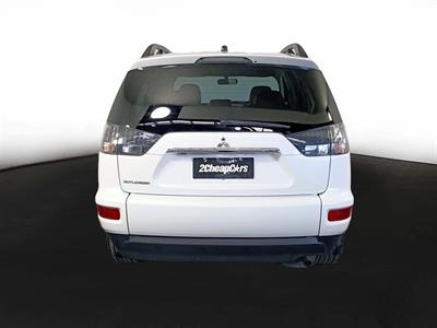 2012 Mitsubishi Outlander 7 Seats