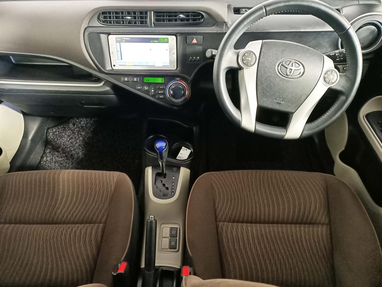 2013 Toyota Aqua Hybrid