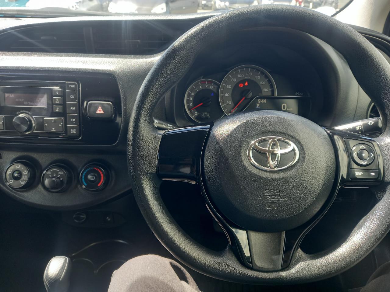 2017 Toyota Vitz 