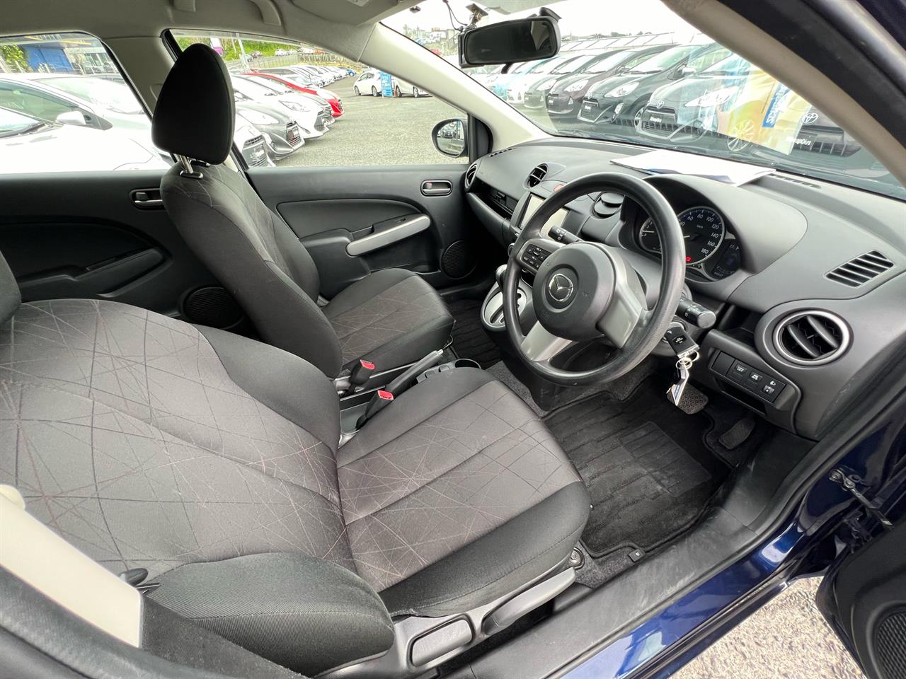 2013 Mazda Demio 2 Sky Active