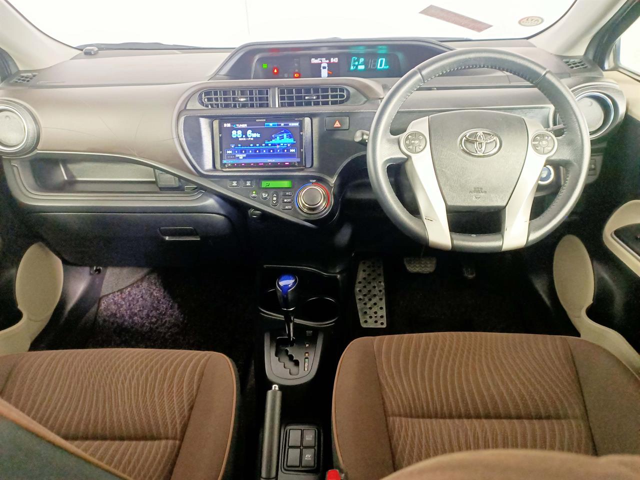 2012 Toyota Aqua Hybrid