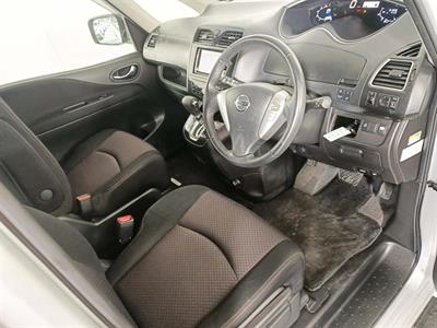 2013 Nissan Serena Hybrid