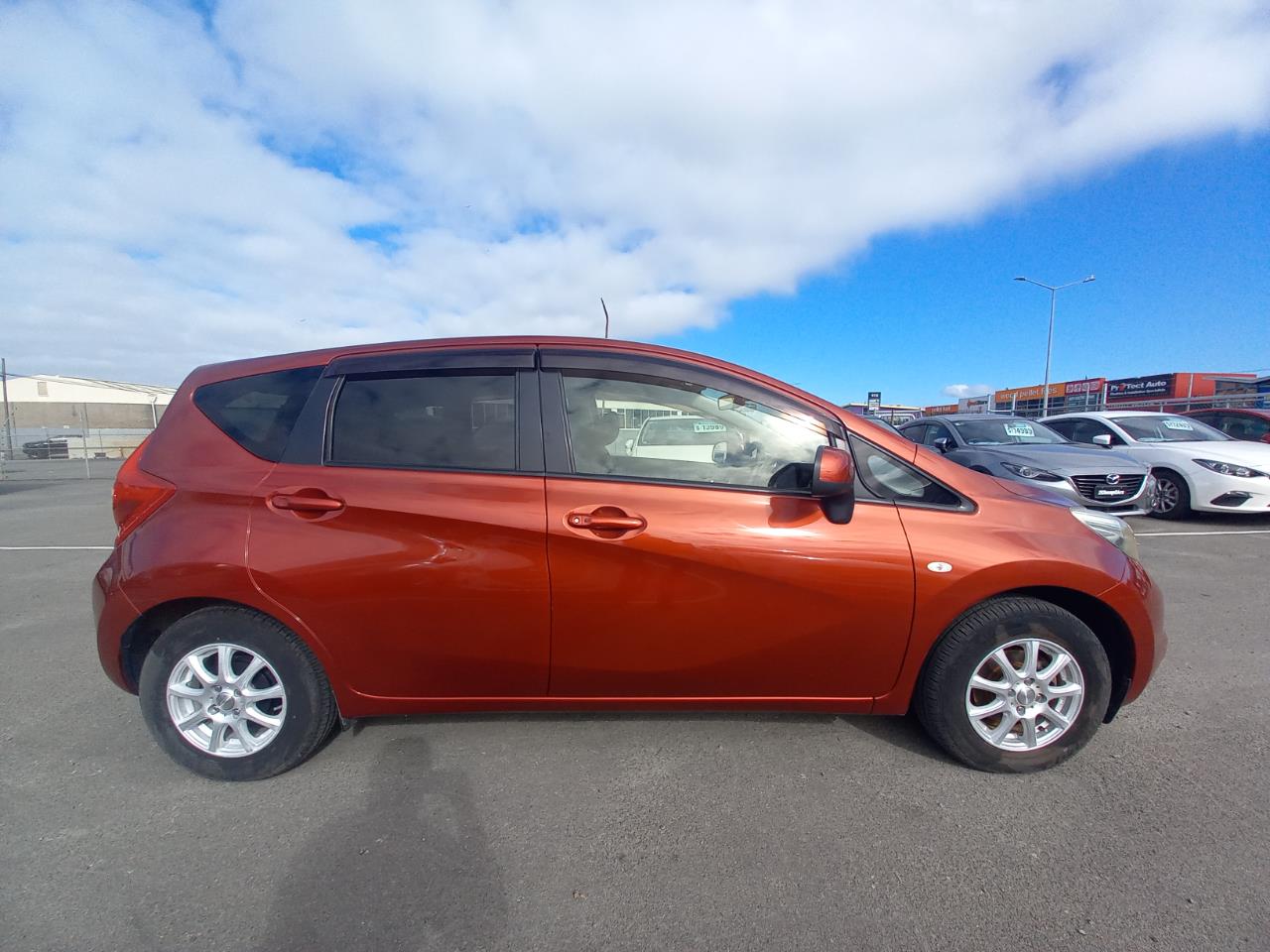 2014 Nissan Note 