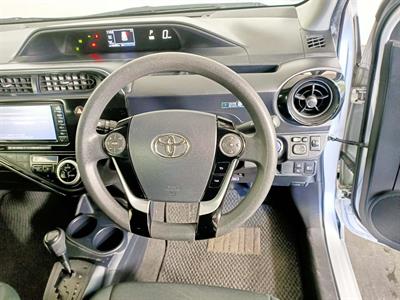 2018 Toyota Aqua Hybrid New Shape