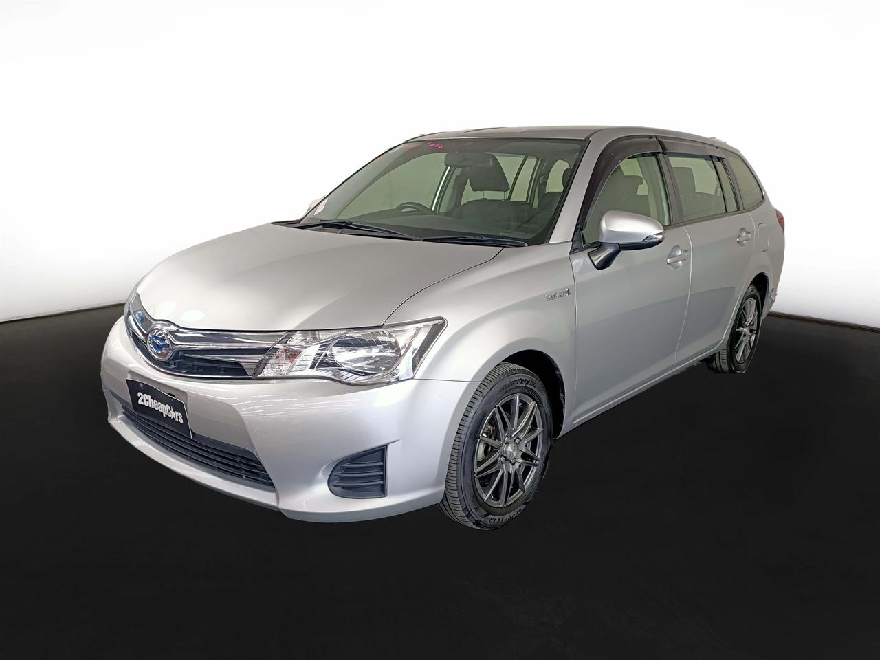 2015 Toyota Corolla Fielder Hybrid