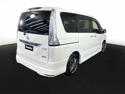 2013 Nissan Serena Hybrid