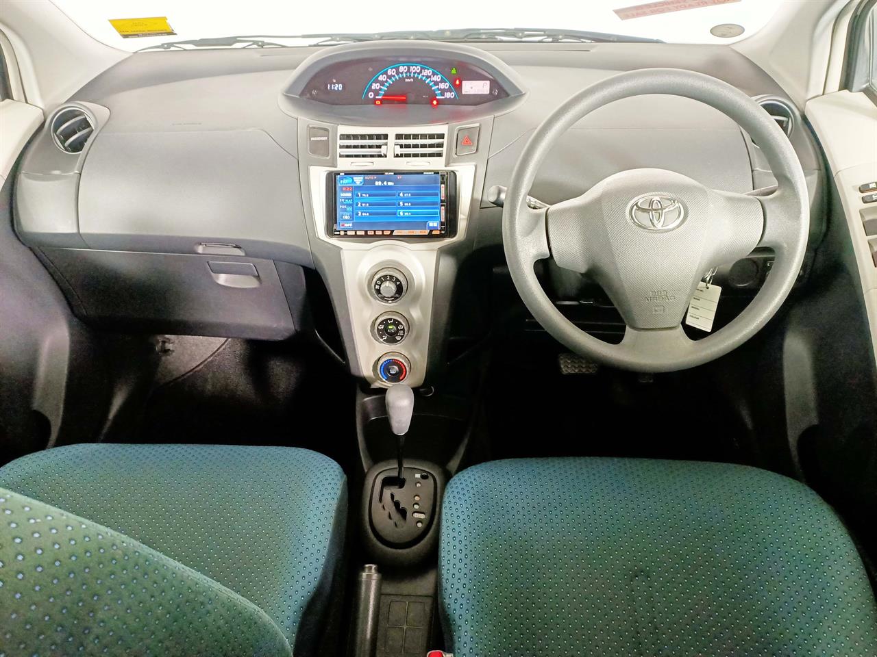 2007 Toyota Vitz 