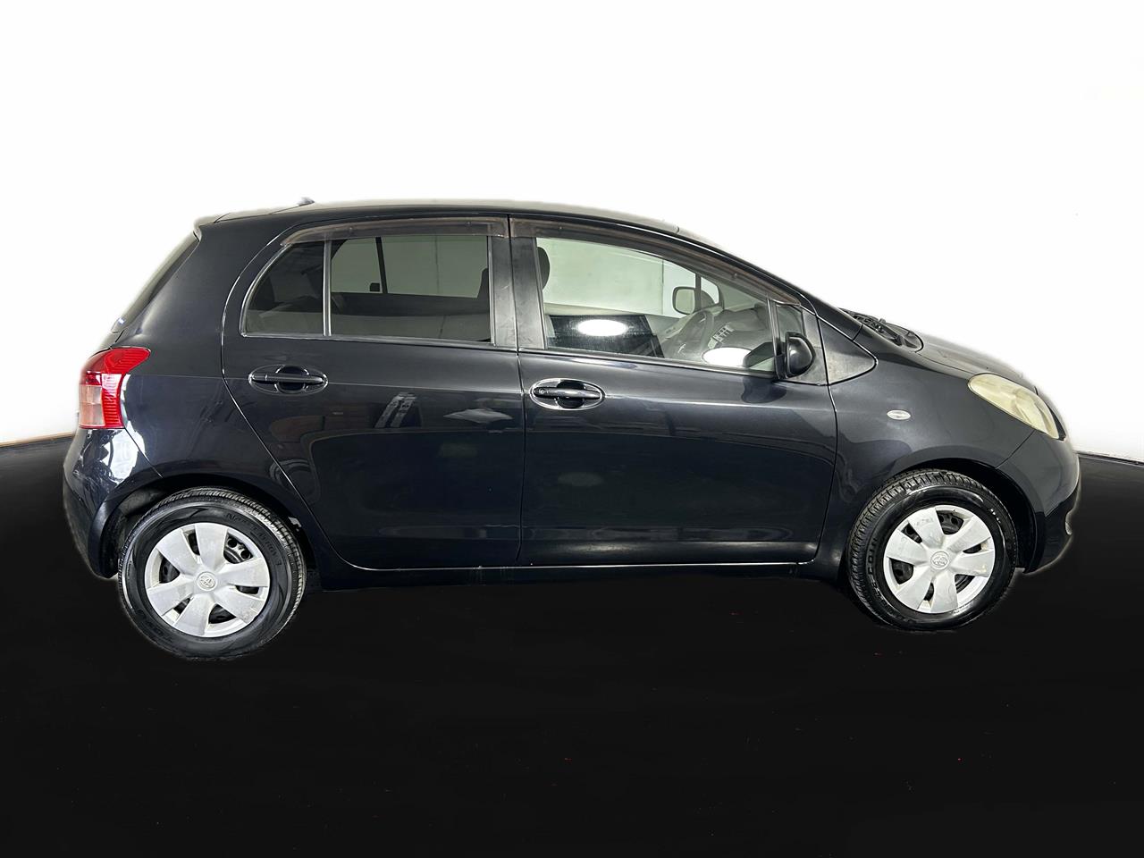 2007 Toyota Vitz 