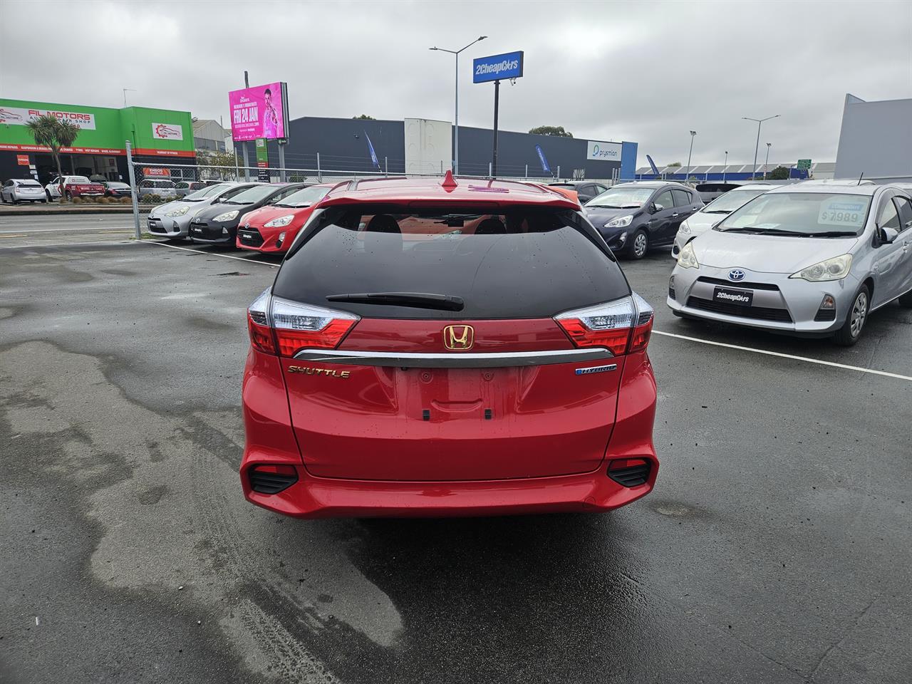 2015 Honda Fit Shuttle Hybrid Facelift