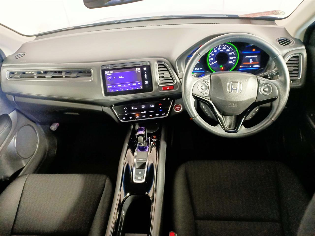 2014 Honda Vezel Hybrid