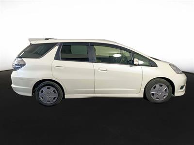 2012 Honda Fit Jazz Shuttle Hybrid