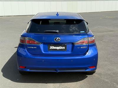 2013 Lexus CT200h Hybrid