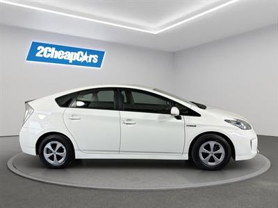 2014 Toyota Prius Hybrid