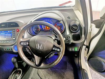 2012 Honda Fit Shuttle Hybrid