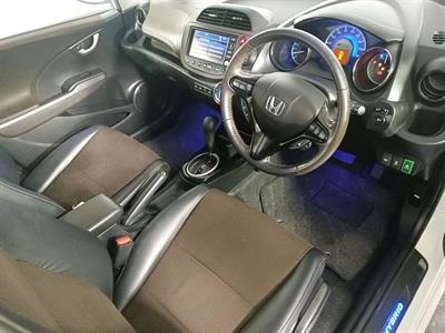 2012 Honda Fit Shuttle Hybrid