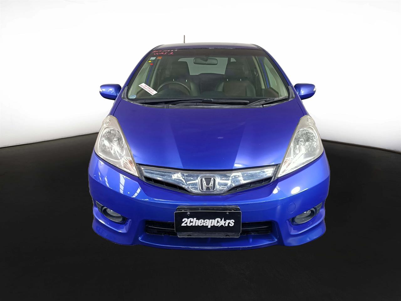 2013 Honda Fit Jazz Shuttle Hybrid