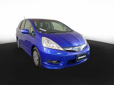 2013 Honda Fit Jazz Shuttle Hybrid