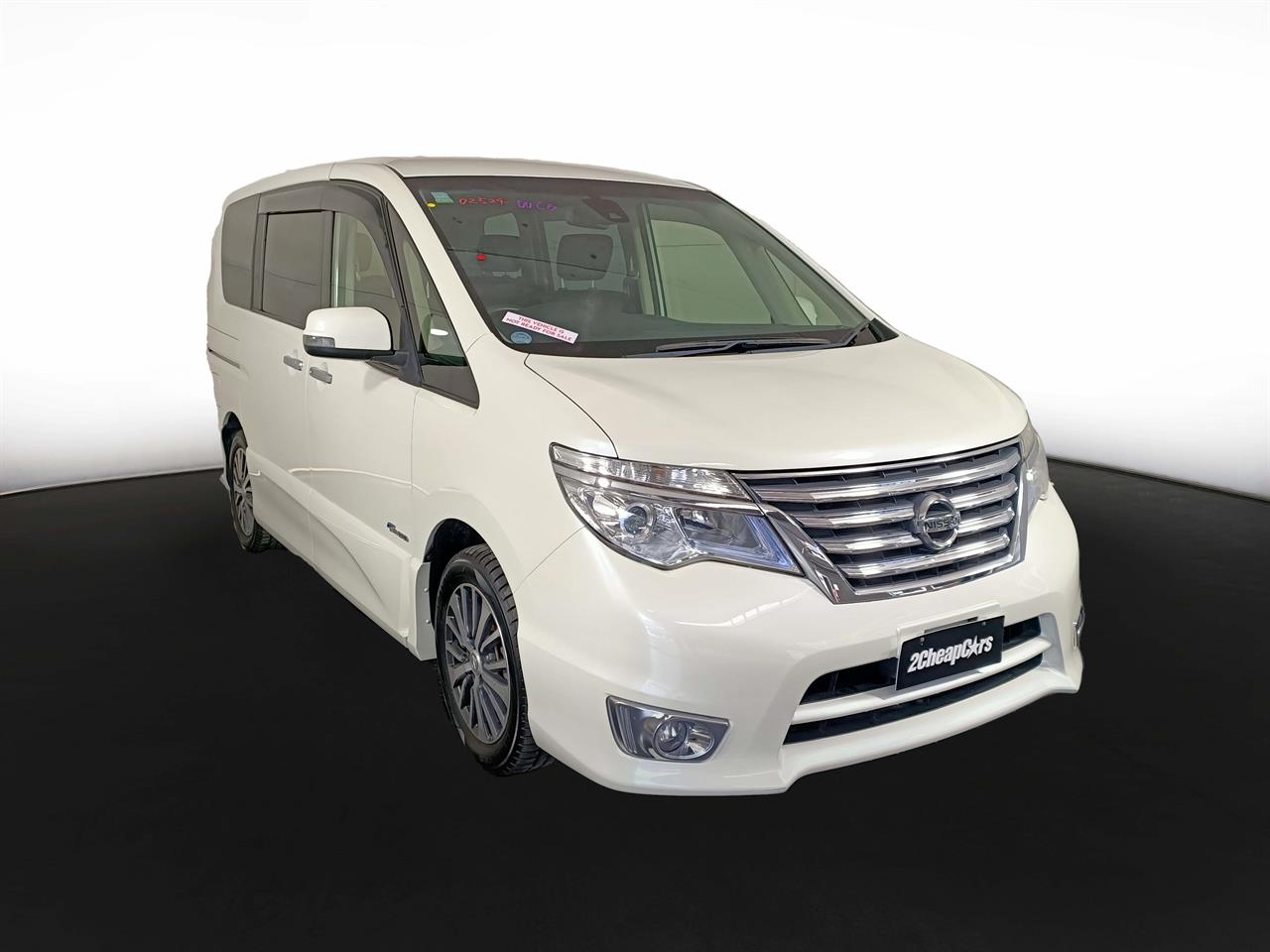 2014 Nissan Serena Hybrid