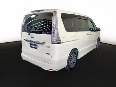 2014 Nissan Serena Hybrid